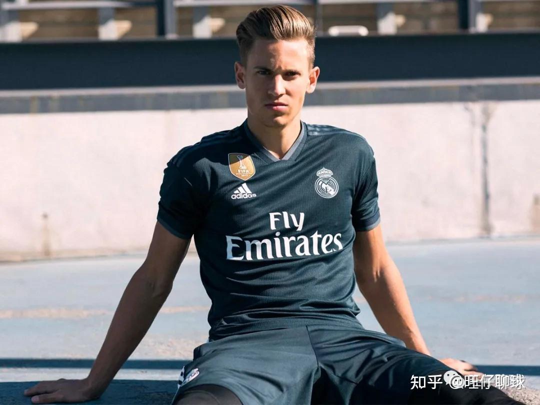 关于里尔国际比赛日更衣室发声；志在西甲名次提升；震撼外界；赛程密集仍需轮换的信息